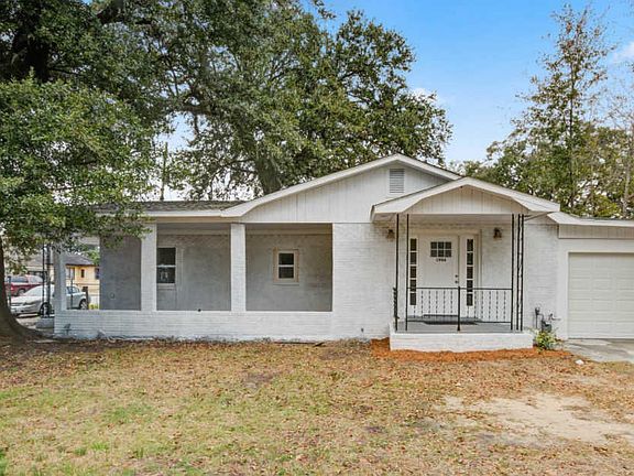 2nd image of 1946 Gumwood Blvd