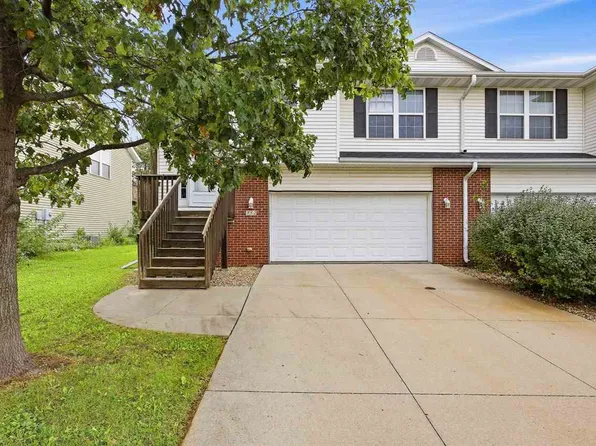 152 Watercress Rd, North Liberty, IA 52317