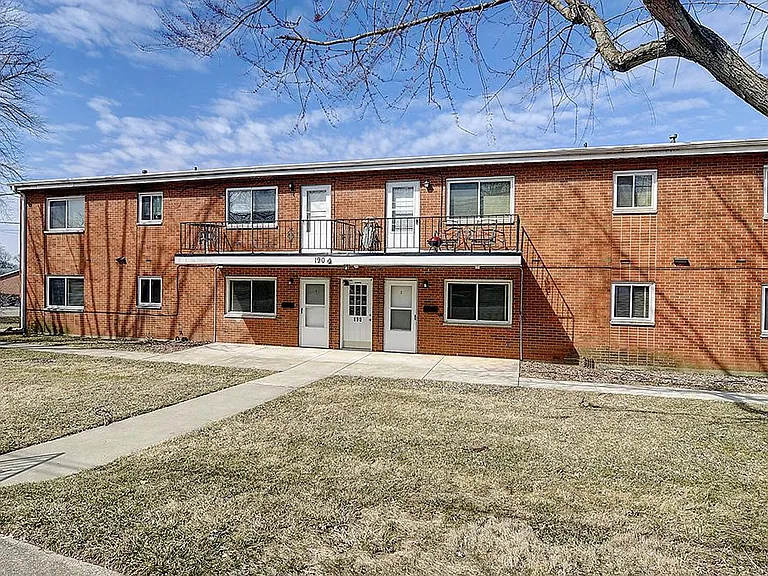 Call or text Direct for Showing

Apply at

Under Rental's

Enjoy the convenience of city living along with the charm of country living. The Post Office and Library, a host of restaurants and stores, all kinds of service