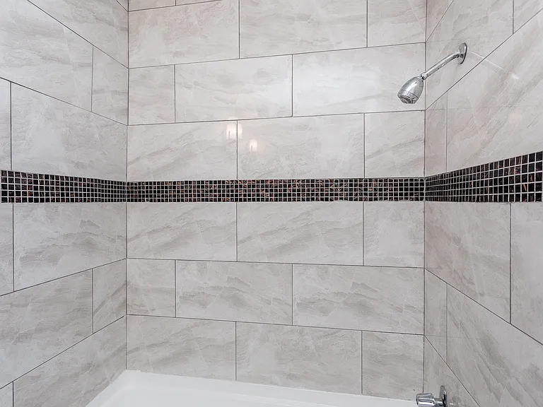 Allendale Village Apartments — Photo 12
