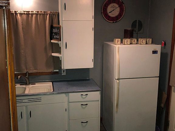 5th image of 36 Orchard St