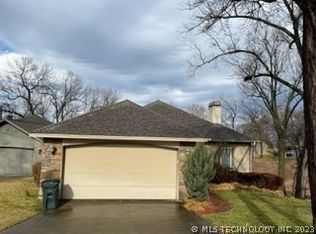 29400 S Bridgeport Rd UNIT 33, Afton, OK 74331