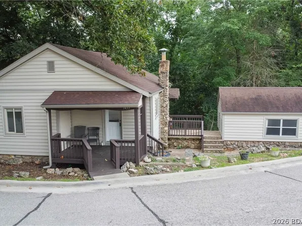 1435 Swiss Village Rd, Osage Beach, MO 65065