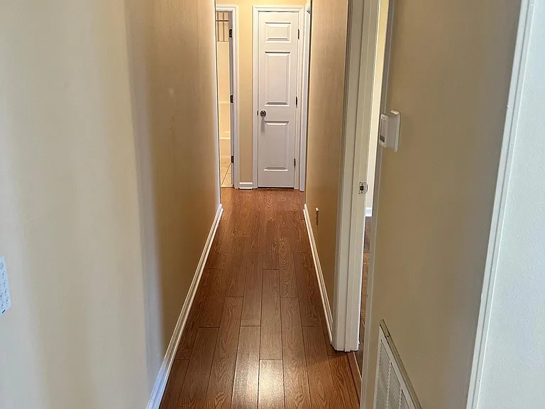 8801 Mill Run Dr — Photo 19