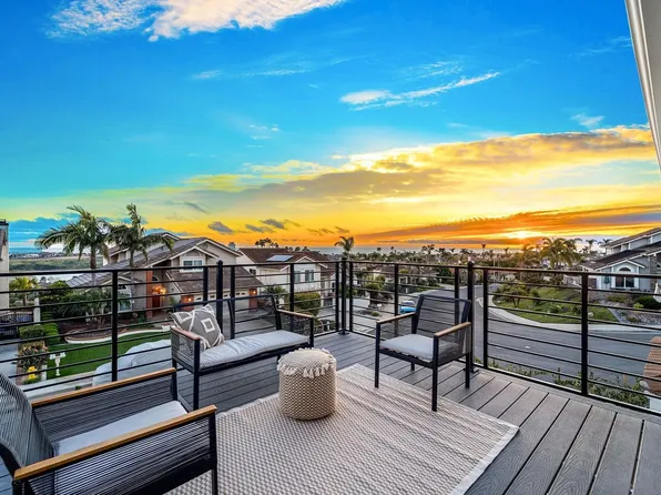 1853 Sunset Hill Dr, Carlsbad, CA 92008