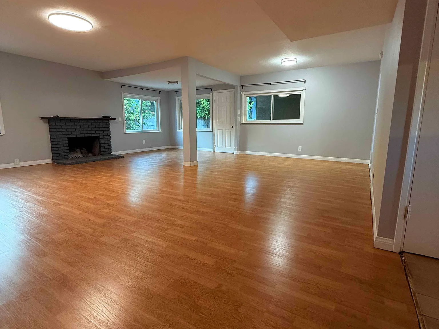 5 bed, 2035 sqft, $4,500 — Photo 3