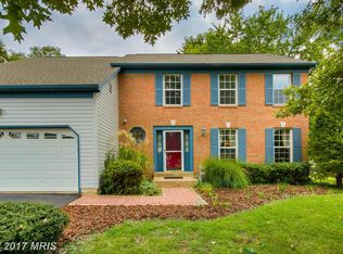 3011 Dower House Dr, Herndon, VA 20171