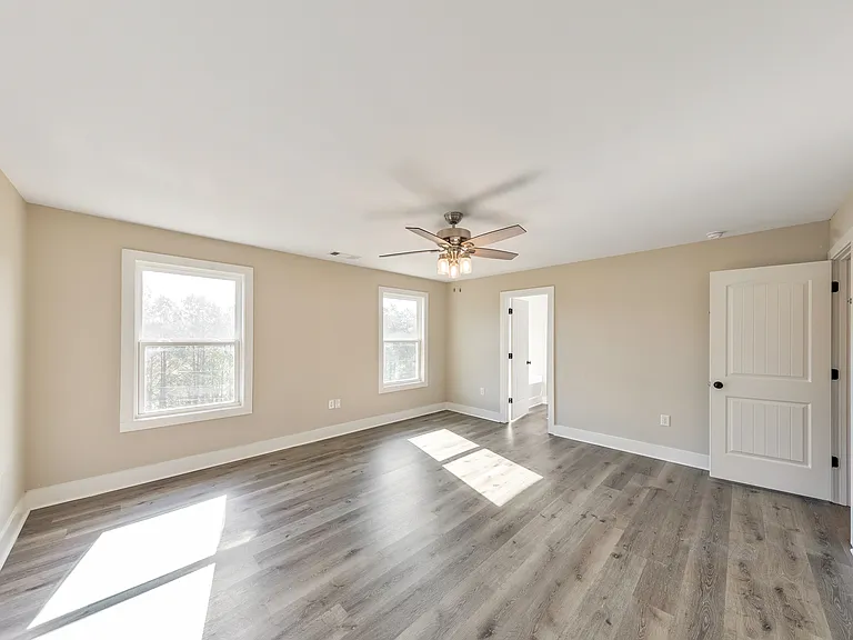 336 Nobleman Way — Photo 17