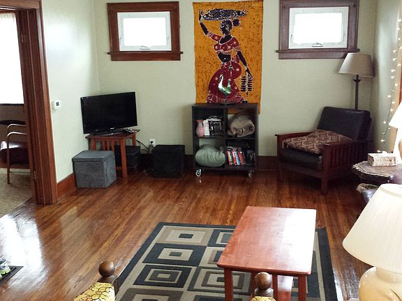 living room with DR on left