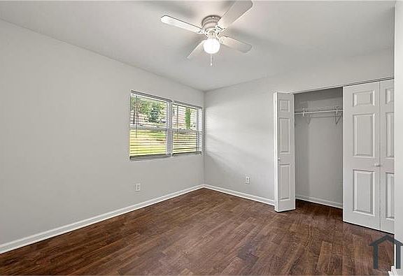 3rd image of 3575 Oakvale Rd APT 108
