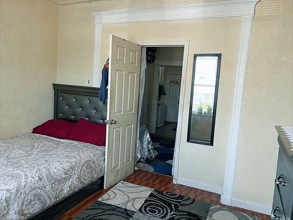3rd image of 80 Van Wagenen Ave APT 2