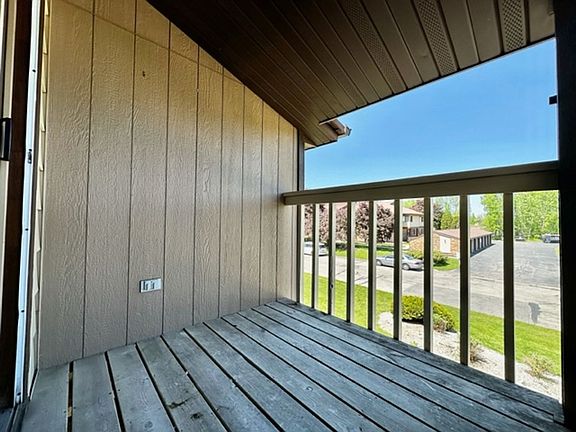 3rd image of 1750 Eldorado Dr APT 4