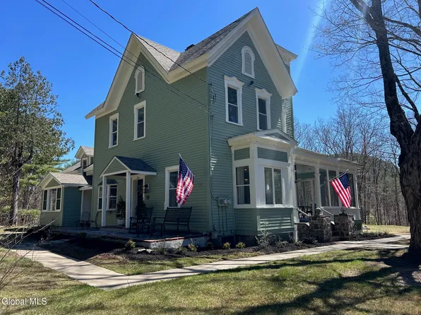 10 Landon Hill Road, Chestertown, NY 12817