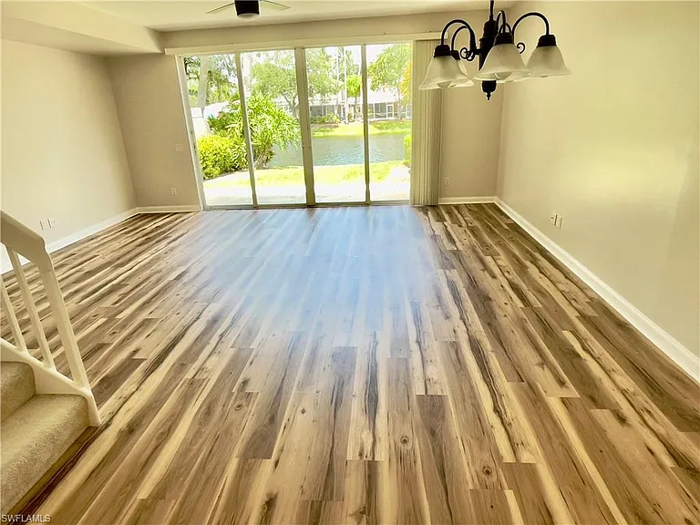 5669 Cove Cir — Photo 4