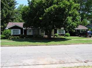 705 E 3rd St, Tuscumbia, AL 35674