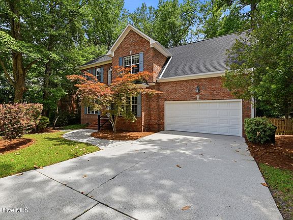 2nd image of 6006 Forest Creek Circle
