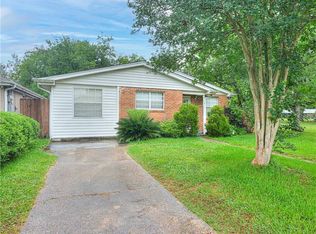10511 Saint Joseph St, River Ridge, LA 70123