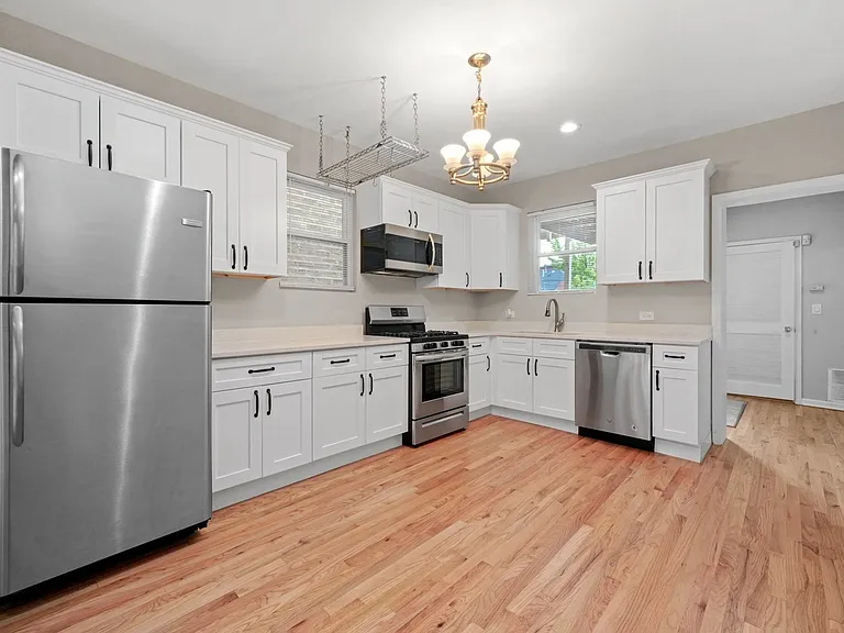 724 N Elizabeth St #G — Photo 4