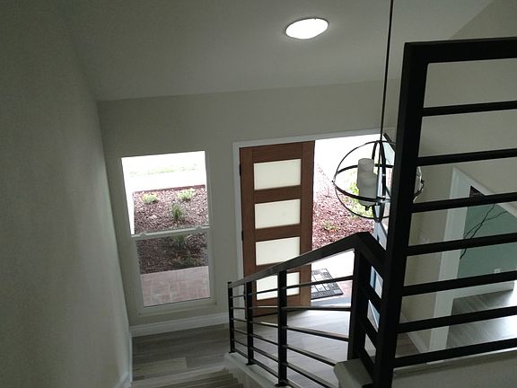 2nd image of 2857 Boa Vista Dr