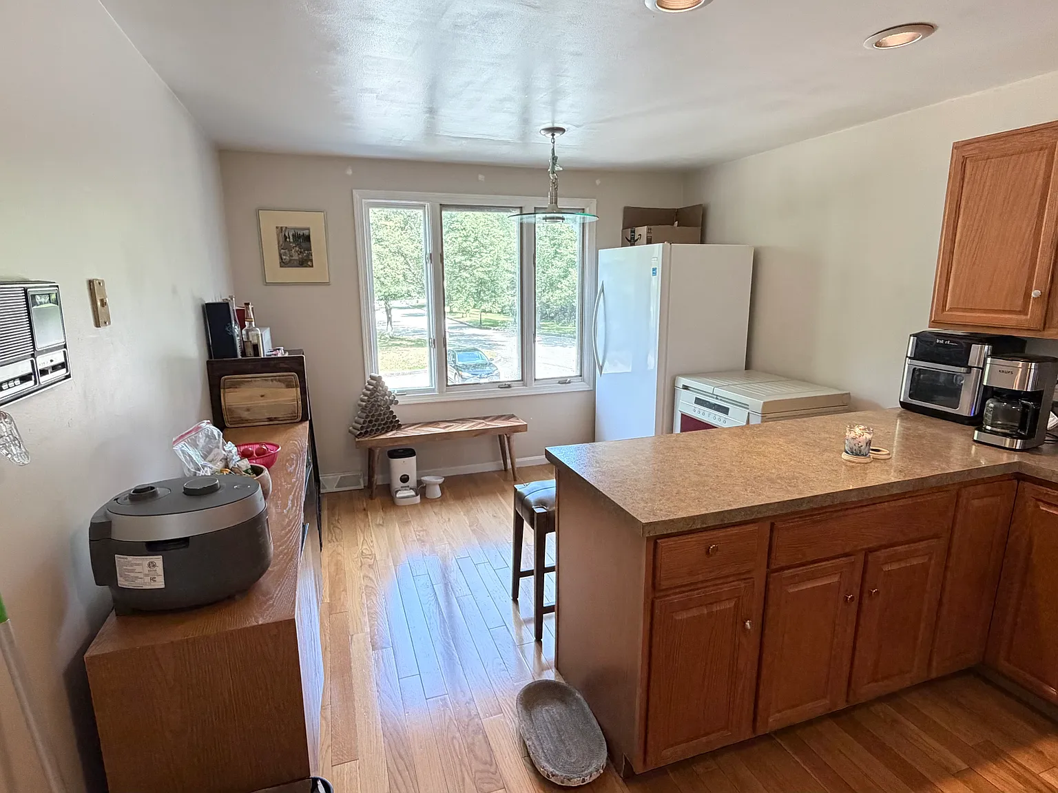 2 bed, 2.5 bath, 2265 sqft, $3,400 — Photo 4
