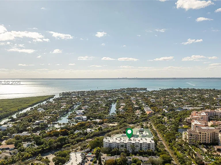 210 Sea View Dr #207 — Photo 48
