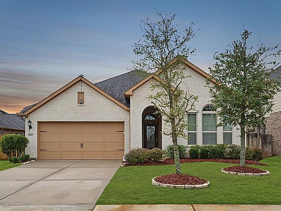 3rd image of 19607 Bowie Plantation Ln