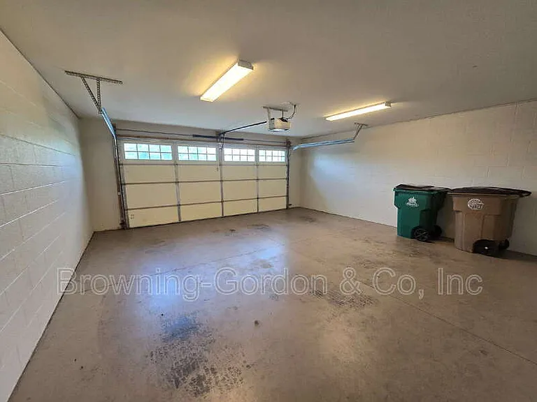 4017 Elkins Aly — Photo 25