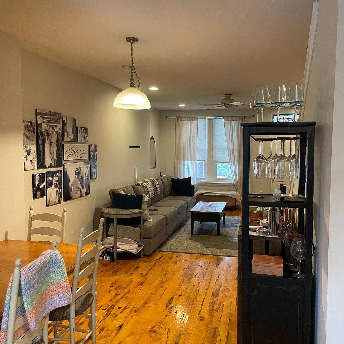 2 bed, 3.0 bath, 1564 sqft, $2,200 — Photo 4