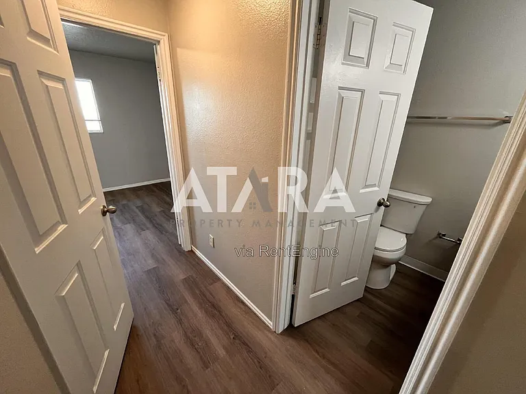 4247 N Highway 89 #24 — Photo 12