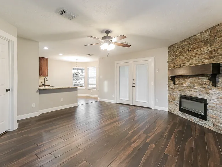18400 Sunrise Pines Dr — Photo 6