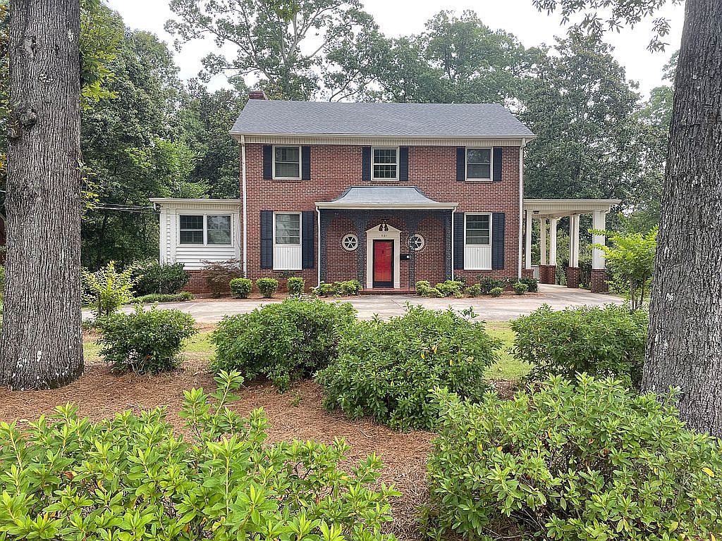 521 E College St, Griffin, GA 30224 Zillow