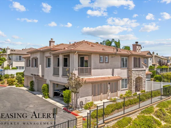 24320 Lorenzo Ln, Valencia, CA 91355