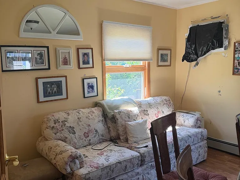 25 Surrey Ln — Photo 12