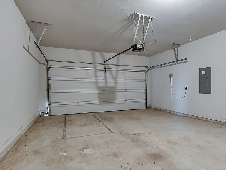 14816 Slippery Falls Cir — Photo 39