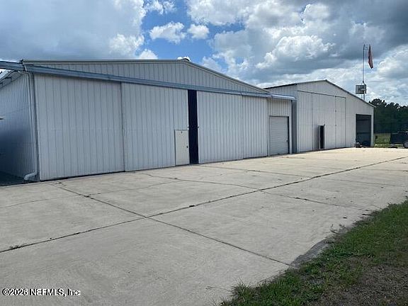 4th image of 119 POMONA LANDING Road