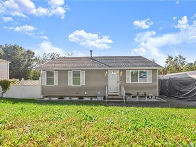 111 Celentano Dr, Naugatuck, CT, 06770