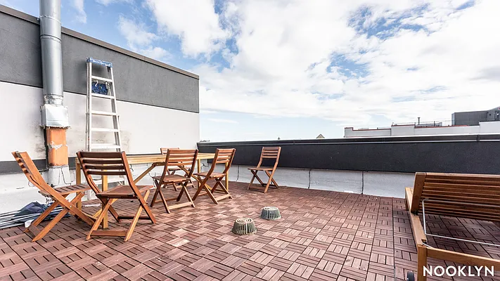 Rented by Nooklyn NYC LLC | media 10