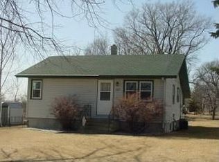 107 1st St W, Hunter, ND 58048