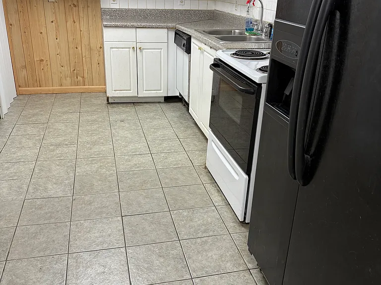 1326 Lake Lucerne Rd — Photo 6