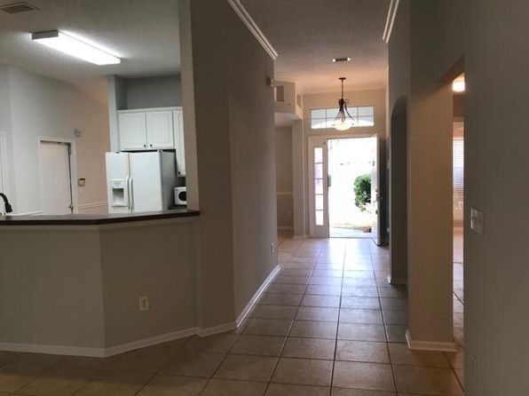 13967 Spoonbill St N