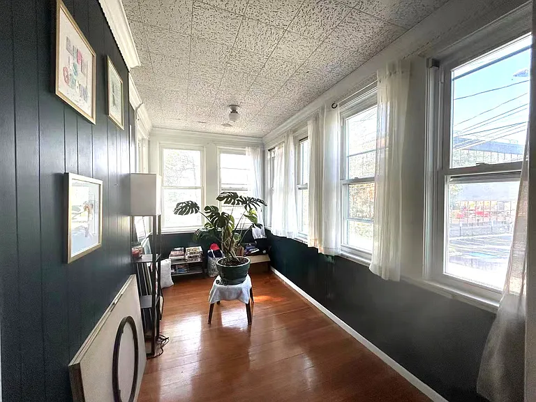 95 Bridge St #1 — Photo 6