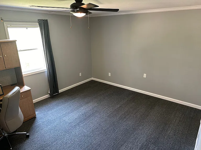 2203 Stout Dr — Photo 26