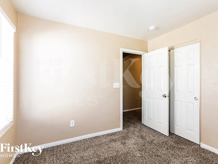 7872 Juniper Forest St — Photo 12