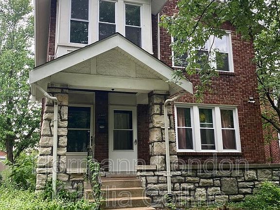 2nd image of 5340 Bancroft Ave #2F