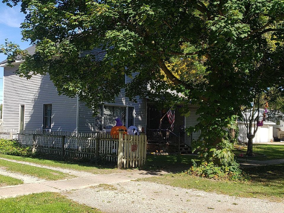 182 Washington St, Sunfield, MI 48890 Zillow