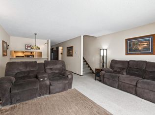 6042 Golden Valley Rd, Golden Valley, MN 55422