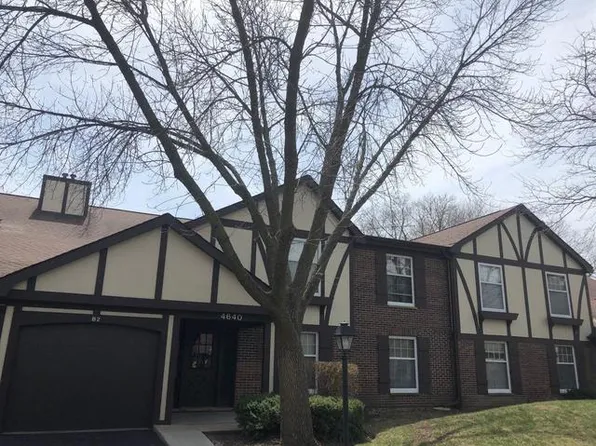 4640 Calvert Dr #8B1, Rolling Meadows, IL 60008