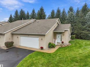 210 Greenview, Cadillac, MI 49601