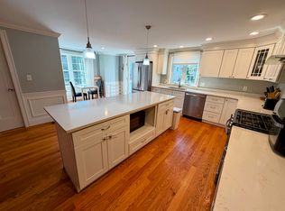 34 Mott St, Arlington, MA 02474