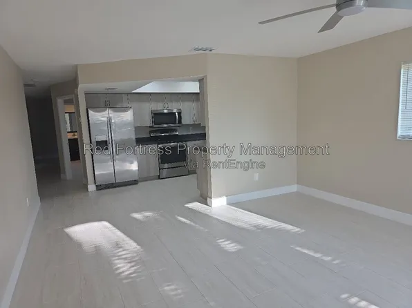 3608 SW 7th Pl, Cape Coral, FL 33914